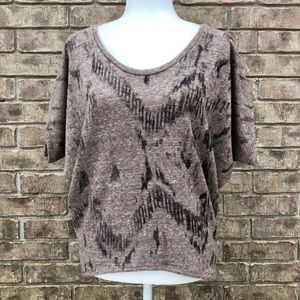 Ya Los Angeles: short sleeve sweater